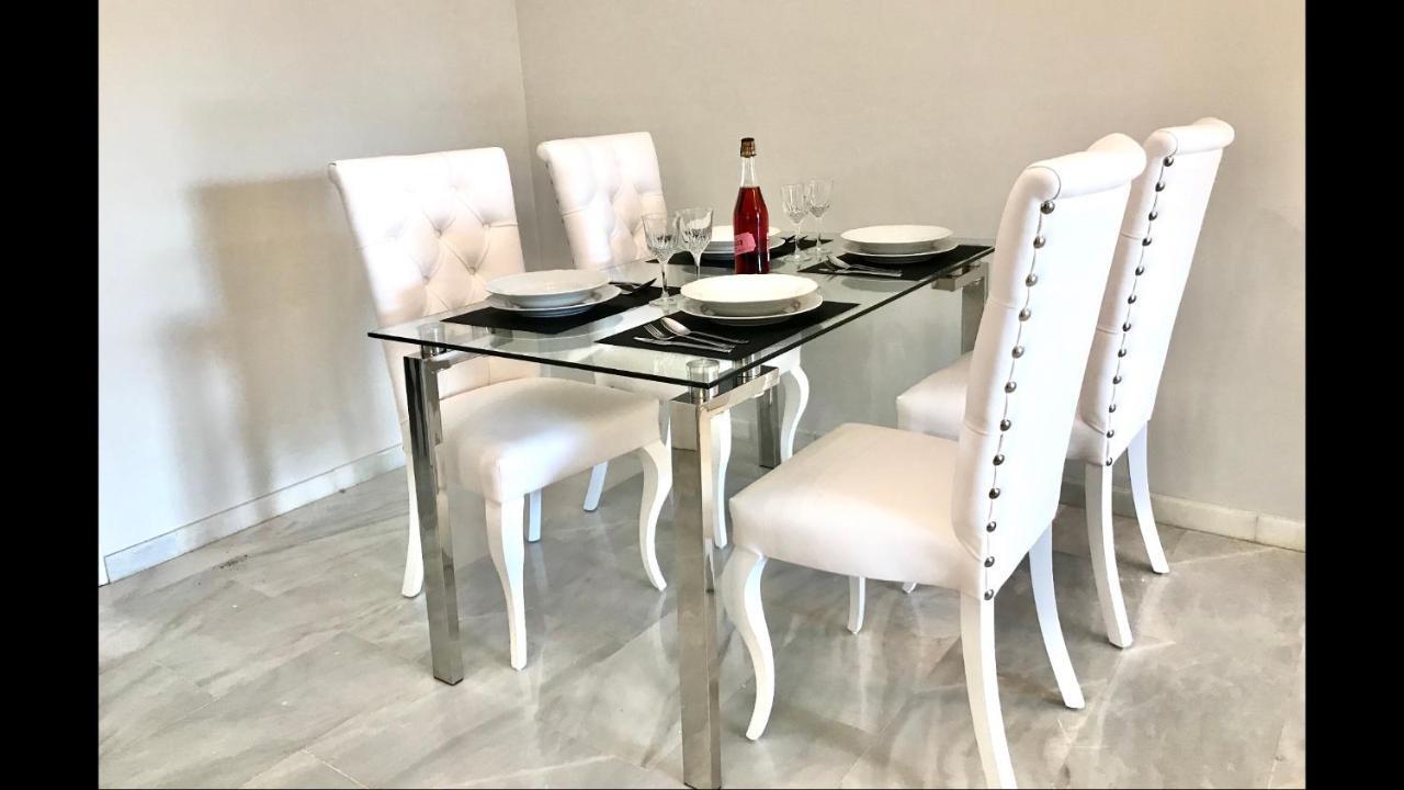 Mi Capricho Beachfront- 3-7 Apartment With Sea Views Sitio de Calahonda Exteriör bild
