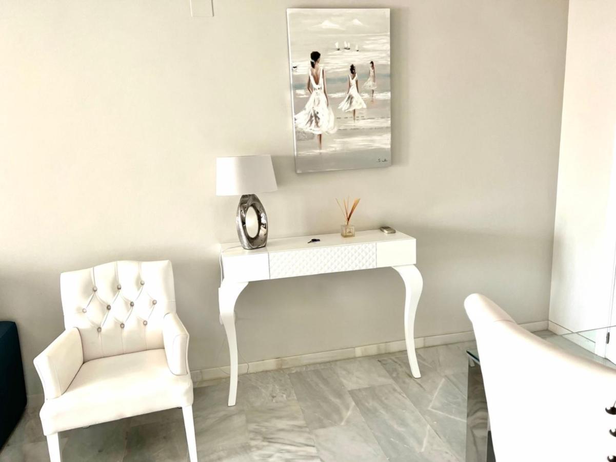 Mi Capricho Beachfront- 3-7 Apartment With Sea Views Sitio de Calahonda Exteriör bild